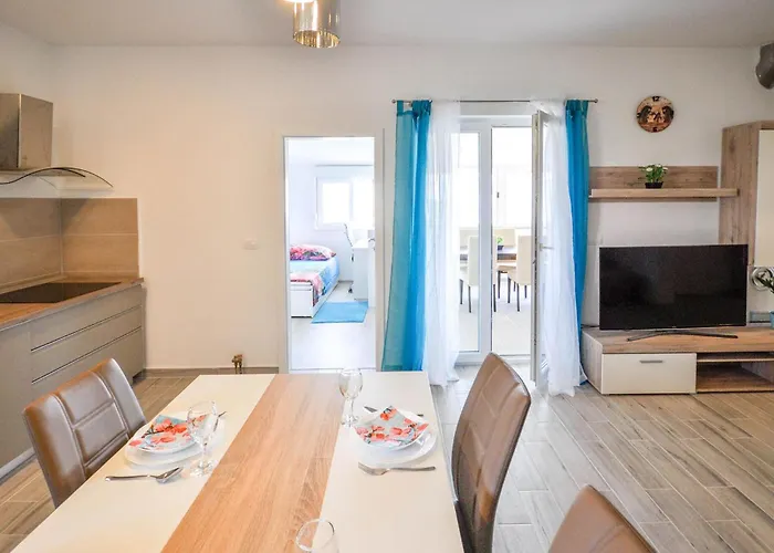 In Novigrad * Novigrad Istria